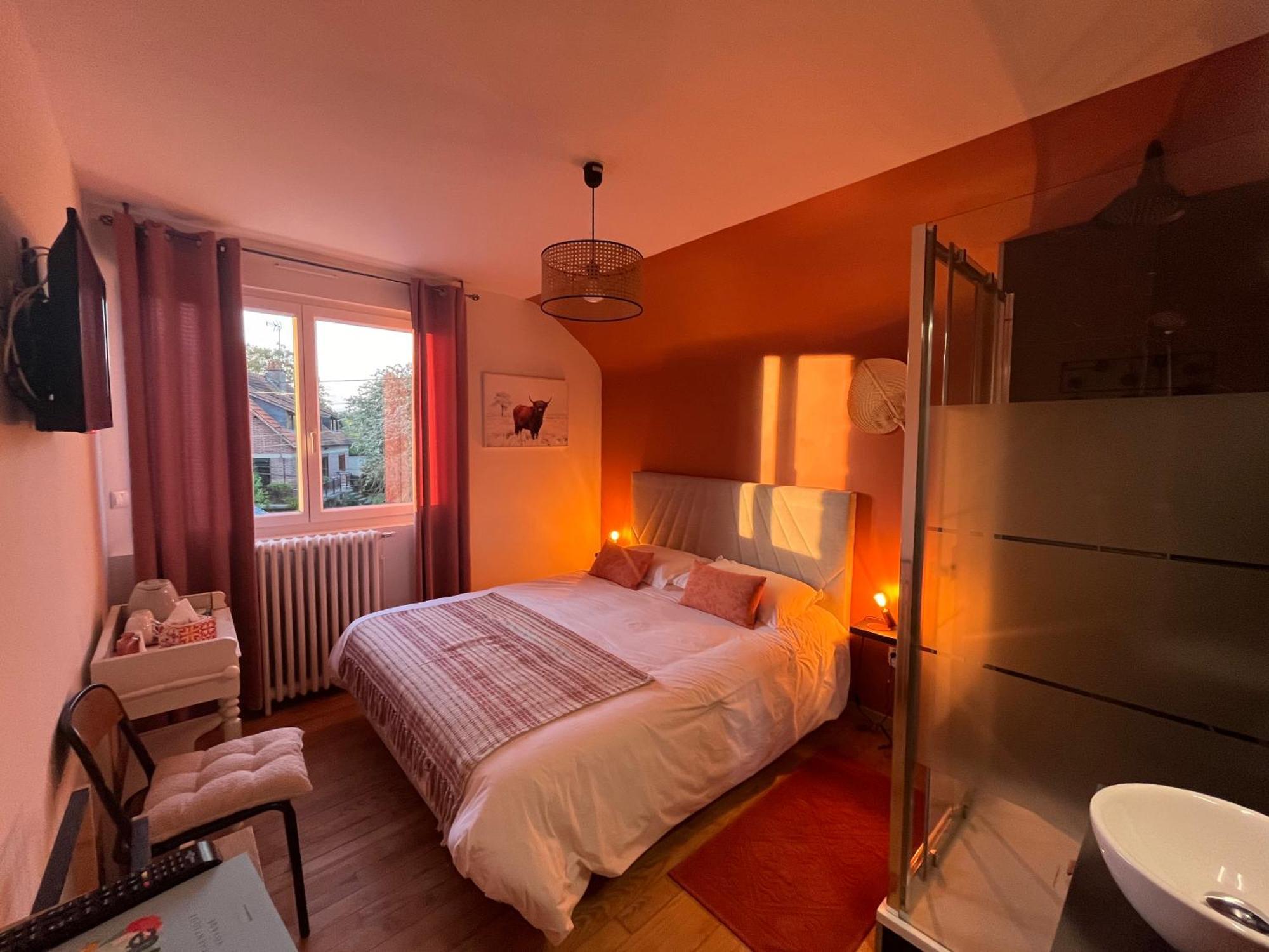 L Hirondelle 3 Bed & Breakfast Erondelle Exterior photo